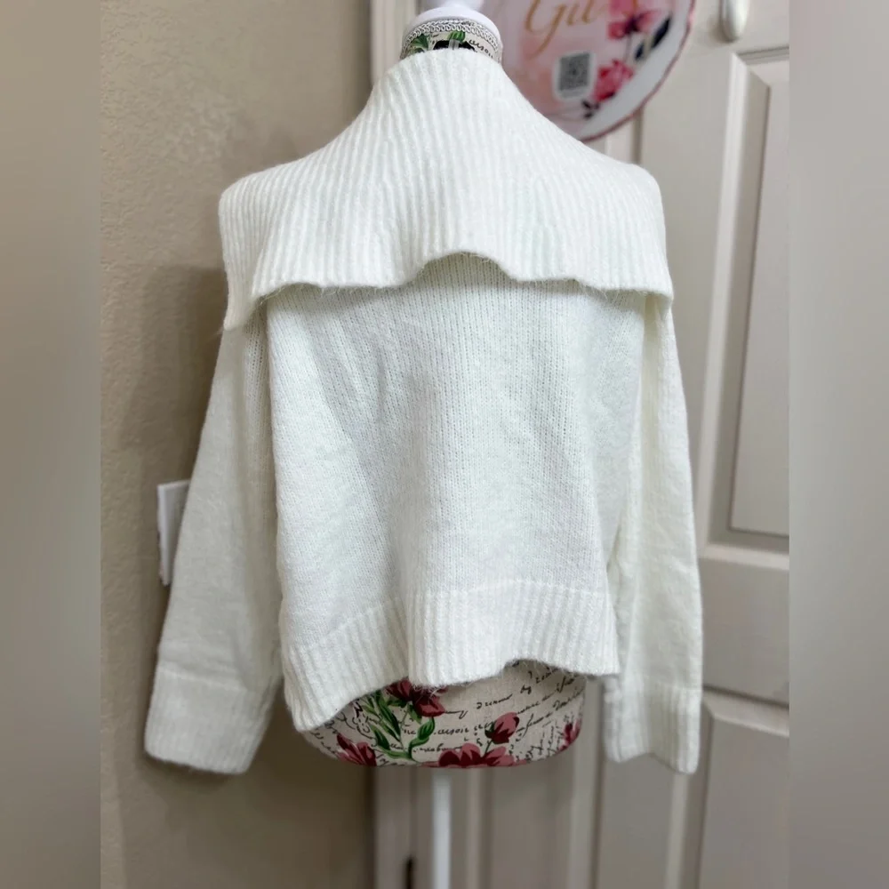 1. State White Button-Up Cardigan